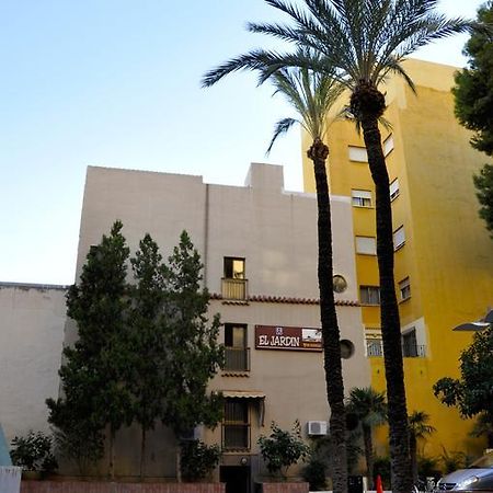 Hostal El Jardin 베니돔 외부 사진