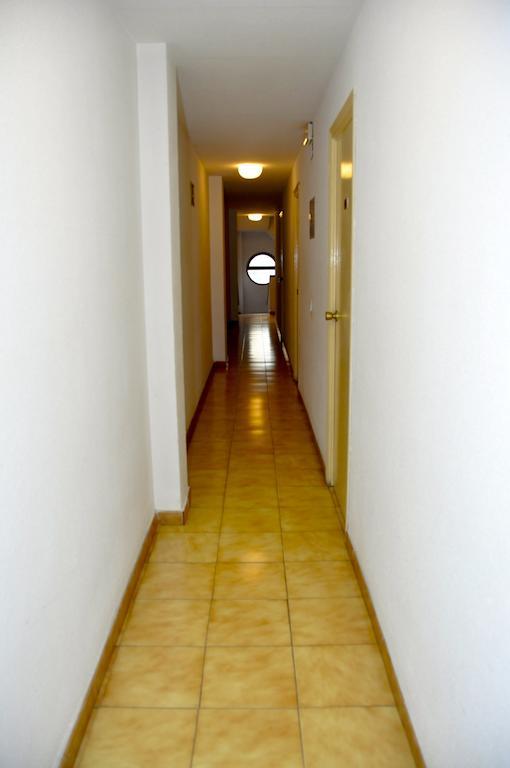 Hostal El Jardin 베니돔 외부 사진