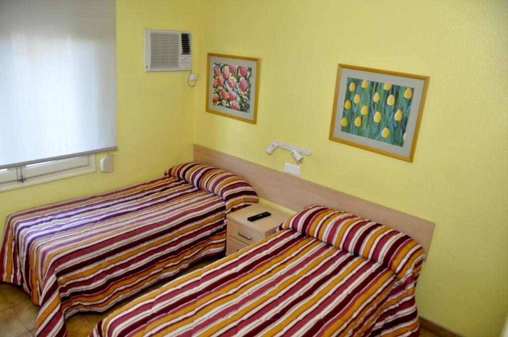 Hostal El Jardin 베니돔 객실 사진
