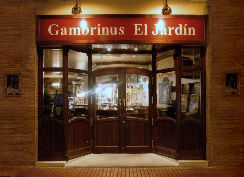 Hostal El Jardin 베니돔 외부 사진